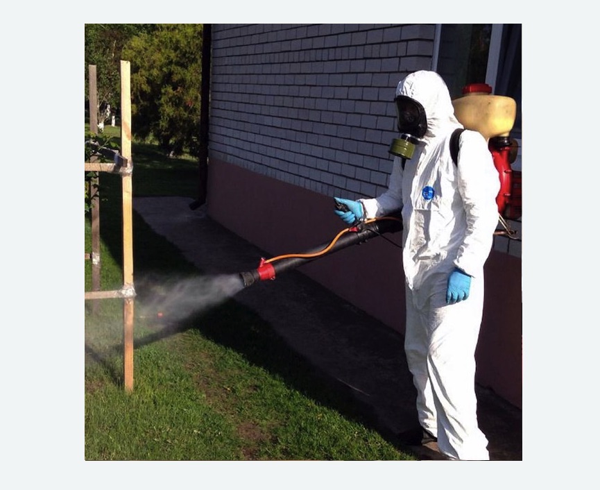 травля клещей на участке в Калининске